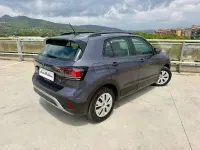 Usado VW T-Cross Advance 95 CV (69 kW) 2024 Gris SUV