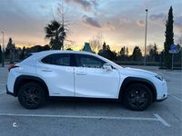 Usado Lexus UX Business Edition 184 CV (135 kW) 2022 Blanco SUV