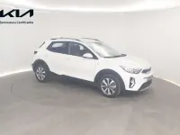 Usado Kia Stonic 101 CV (74 kW) 2026 Blanco SUV
