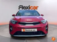 Usado Kia Stonic 101 CV (74 kW) 2024 Burdeos SUV