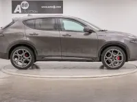 Usado Alfa Romeo Tonale Edizione Speciale 130 CV (95 kW) 2022 Gris / plata SUV