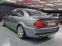 Usado BMW 330 204 CV (150 kW) 2004 Gris / plata Coupe