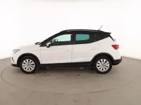 Usado Seat Arona Style 110 CV (80 kW) 2021 Blanco SUV