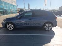 Usado VW Golf VIII 115 CV (84 kW) 2025 Azul Berlina
