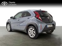 Usado Toyota Aygo X Play 72 CV (52 kW) 2025 Azul SUV