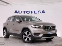 Usado Volvo XC40 262 CV (192 kW) 2022 Oro SUV