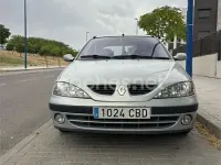 Usado Renault Mégane II Expression 80 CV (58 kW) 2002 Gris / plata Berlina