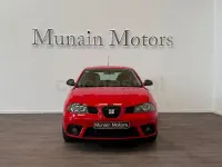 Usado Seat Ibiza Reference 100 CV (73 kW) 2006 Rojo Utilitario