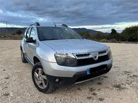 Usado Dacia Duster Lauréate 109 CV (80 kW) 2010 Gris / plata SUV