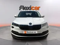 Usado Skoda Karoq Ambition 110 CV (80 kW) 2021 Blanco SUV