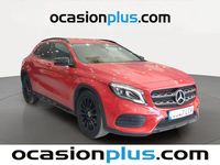 Usado Mercedes GLA180 122 CV (89 kW) 2019 Rojo SUV