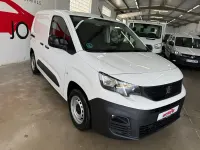 Usado Peugeot Partner S 100 CV (73 kW) 2021 Blanco Monovolumen
