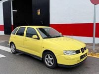 Usado Seat Ibiza Sport 110 HP (80 kW) 2002 Amarelo Citadino