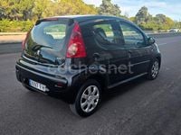 Usado Peugeot 107 54 CV (39 kW) 2008 Negro Utilitario