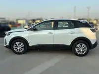 Usado Peugeot 3008 Active 131 CV (96 kW) 2022 Blanco SUV