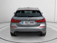Usado BMW 116 Comfort Edition 116 CV (85 kW) 2022 Gris Utilitario