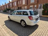 Usado Opel Astra Energy 100 CV (73 kW) 2008 Blanco Familiar