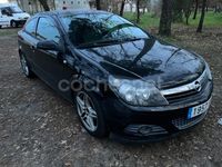 Usado Opel Astra GTC Cosmo 100 CV (73 kW) 2006 Negro Berlina