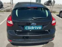 Usado Ford Focus Trend 101 CV (74 kW) 2013 Negro Utilitario