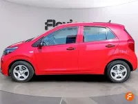 Usado Kia Picanto 61 CV (44 kW) 2018 Rojo Utilitario