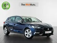 Usado Seat Leon FR 130 CV (95 kW) 2022 Azul Berlina