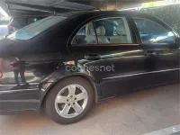 Usado Mercedes E320 Elegance 204 CV (150 kW) 2003 Negro Berlina