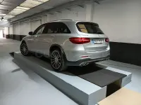 Usado Mercedes GLC43 AMG 390 CV (286 kW) 2019 Gris / plata SUV