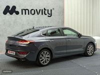 Usado Hyundai i30 Style 136 CV (100 kW) 2018 Gris / plata Berlina