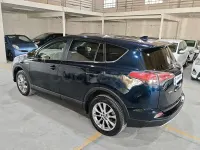 Usado Toyota RAV4 Hybrid Advance 197 CV (144 kW) 2017 Azul SUV