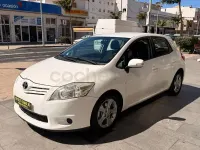 Usado Toyota Auris 101 CV (74 kW) 2010 Blanco Utilitario