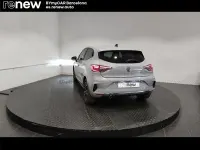 Usado Renault Clio V Techno 101 CV (74 kW) 2025 Gris Berlina