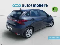 Usado Hyundai i20 84 CV (61 kW) 2022 Gris Utilitario