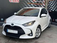 Usado Toyota Yaris Hybrid Active 116 CV (85 kW) 2021 Blanco Utilitario