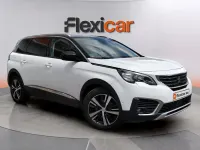 Usado Peugeot 5008 Allure 131 CV (96 kW) 2018 Azul SUV
