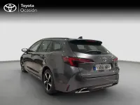 Usado Toyota Corolla Active 140 CV (102 kW) 2025 Gris / plata Familiar