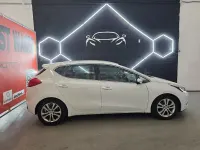 Usado Kia Ceed GT 128 HP (94 kW) 2013 Branco Sedan