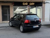Usado VW Golf V Highline 105 CV (77 kW) 2007 Negro Utilitario
