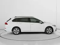 Usado VW Golf VIII Life 115 CV (84 kW) 2023 Blanco Familiar