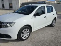 Usado Dacia Sandero Base 75 CV (55 kW) 2017 Blanco Utilitario