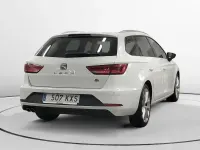 Usado Seat Leon FR 150 CV (110 kW) 2019 Blanco Familiar