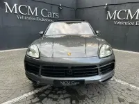 Usado Porsche Cayenne E-Hybrid 462 CV (339 kW) 2018 Gris SUV