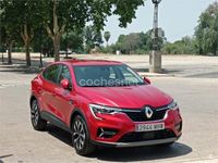 Usado Renault Arkana Equilibre 140 CV (102 kW) 2022 Granate SUV