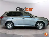 Usado Mitsubishi Outlander P-HEV Motion 224 CV (164 kW) 2020 Gris SUV
