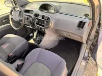Usado Hyundai Matrix GLS 103 CV (75 kW) 2004 Azul Monovolumen