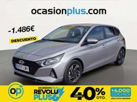 Usado Hyundai i20 101 CV (74 kW) 2022 Gris Utilitario