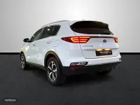 Usado Kia Sportage 131 CV (96 kW) 2021 Blanco SUV
