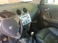 Usado Alfa Romeo MiTo Distinctive 120 CV (88 kW) 2011 Blanco Utilitario
