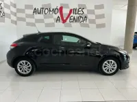 Usado Renault Mégane LIMITED 115 CV (84 kW) 2016 Negro Coupe