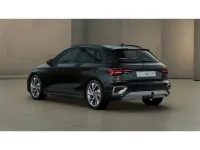 Nuevo Audi A3 150 CV (110 kW) 2026 Negro mito Berlina