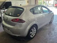 Usado Seat Leon Stella 110 CV (80 kW) 2006 Gris / plata Utilitario